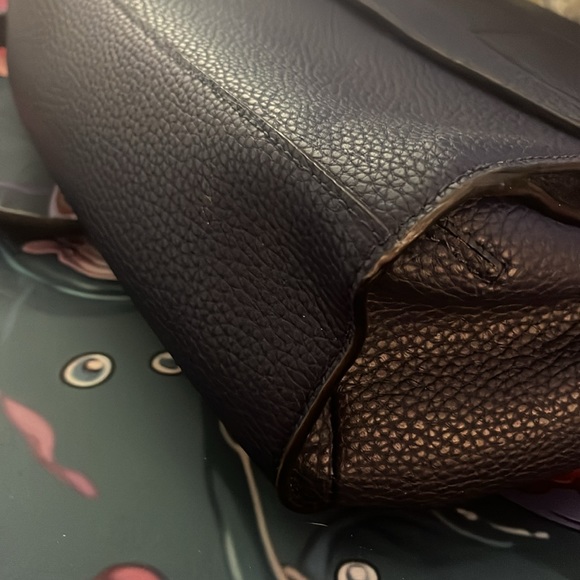Leather Navy Kate Spade with Bow Detail - Picture 6 of 9